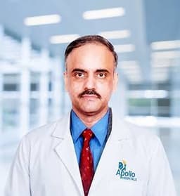 Dr Sandeep Guleria – Expert in Kidney Transplant & Renal Transplant Surgery